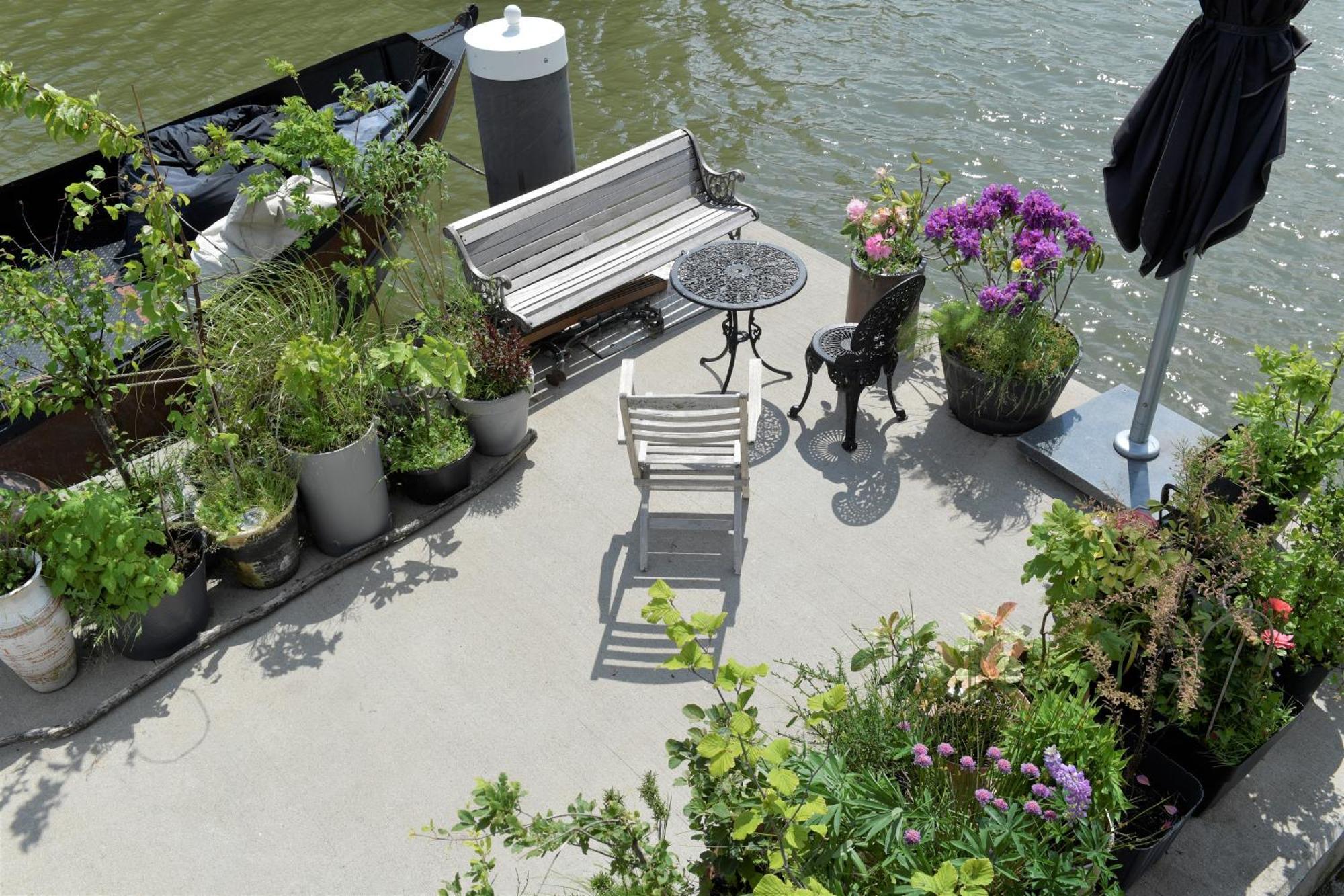 Wheelhouse Euphrate Houseboat Bed & Breakfast Diemerbrug Dış mekan fotoğraf